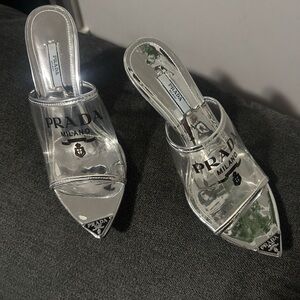 DOPE!!! MUST HAVES❤️‍🔥 PRADA Pointed Mule run small fit like size 7- 7.5 narrow✨